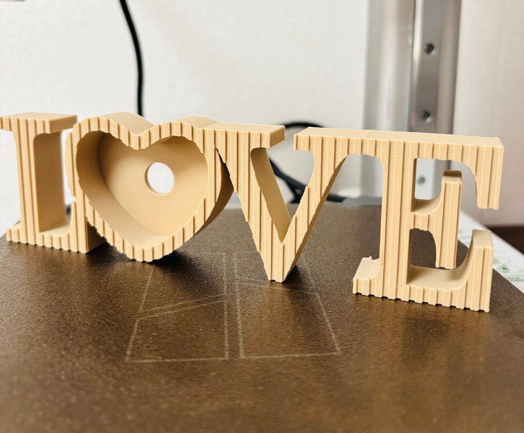 “LOVE” 3D Printed Photo Frame (#30)